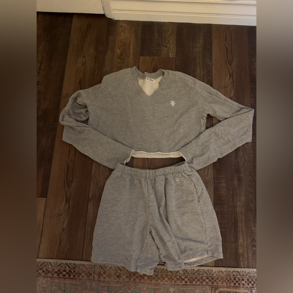 Eterne Sweatshirt and Short Set